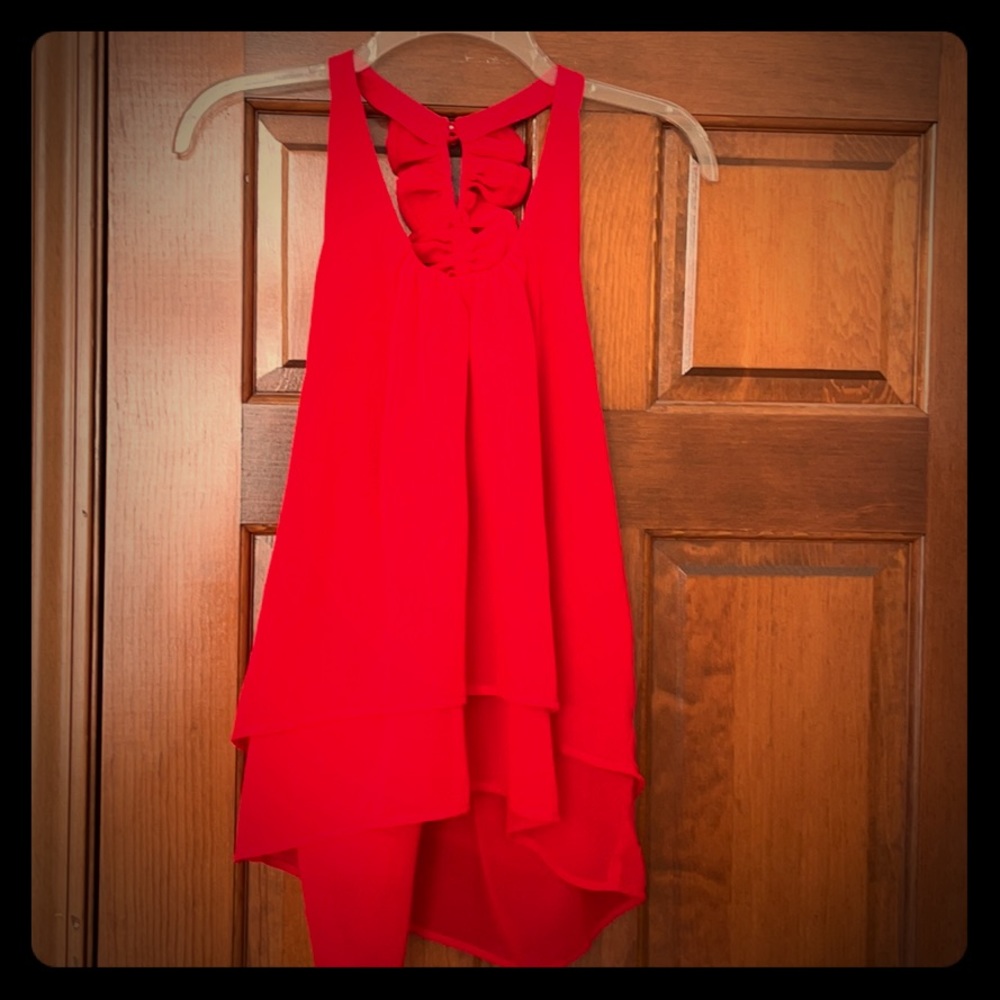 Dizzy love red top with ruffled back